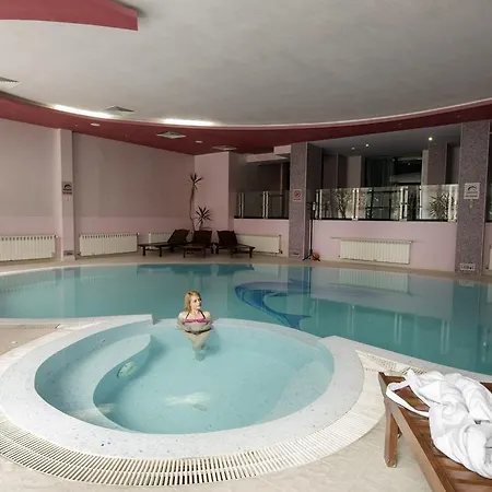 Hotel Belmont & 4*