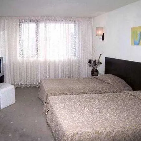 Hotel Belmont & 4*